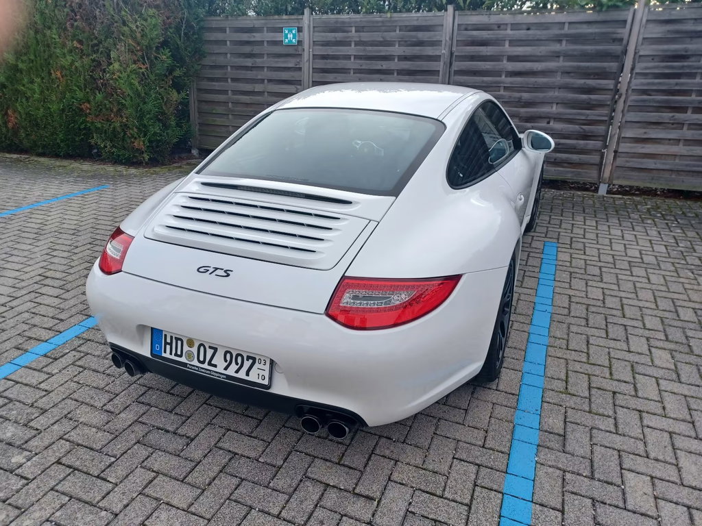 Porsche 997.2 Carrera GTS