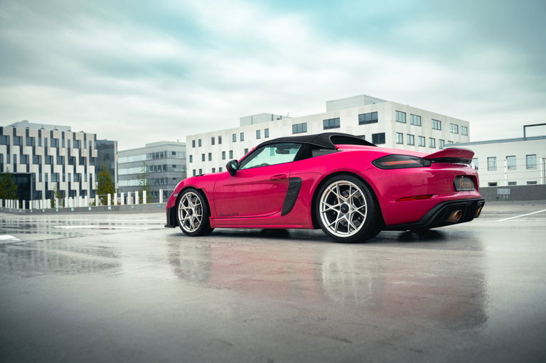 Porsche 718 Spyder RS