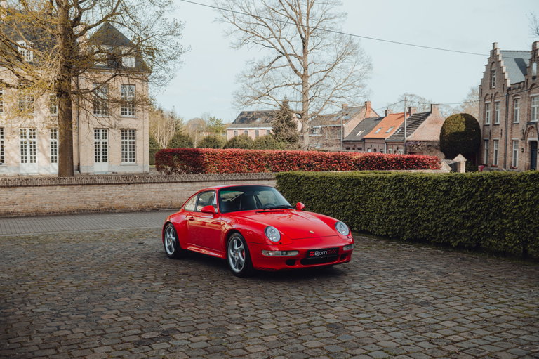 Porsche 993 Carrera 4S