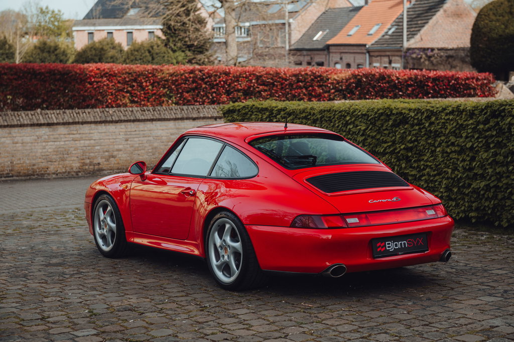 Porsche 993 Carrera 4S
