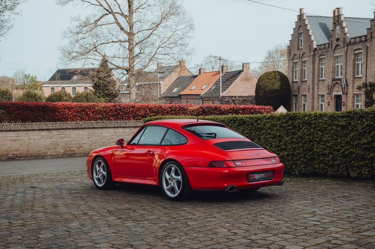 Porsche 993 Carrera 4S