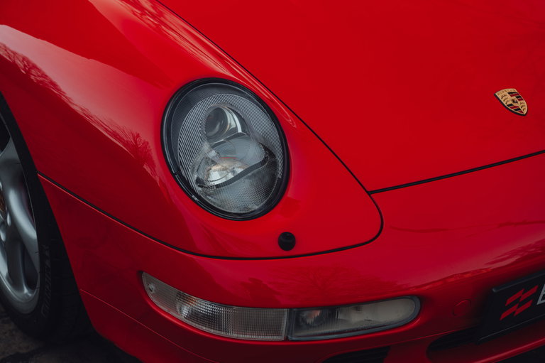 Porsche 993 Carrera 4S