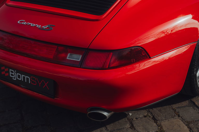Porsche 993 Carrera 4S
