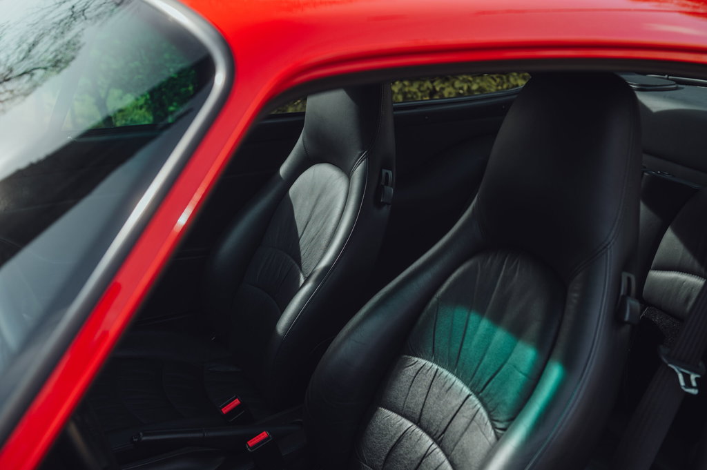 Porsche 993 Carrera 4S
