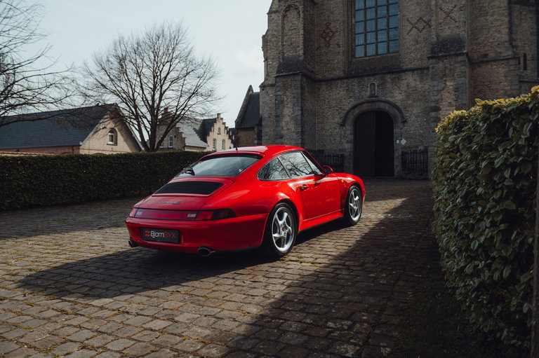 Porsche 993 Carrera 4S