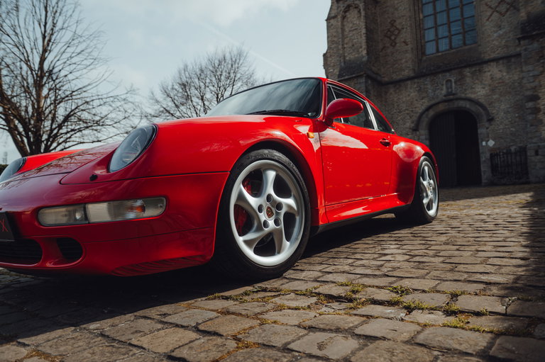 Porsche 993 Carrera 4S