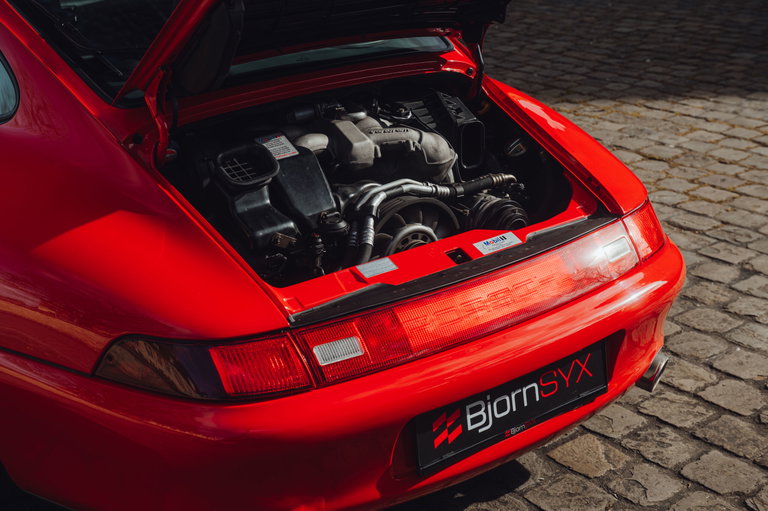 Porsche 993 Carrera 4S