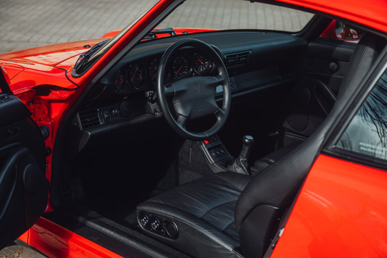 Porsche 993 Carrera 4S