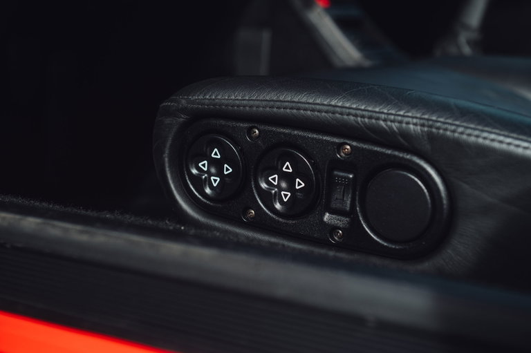 Porsche 993 Carrera 4S