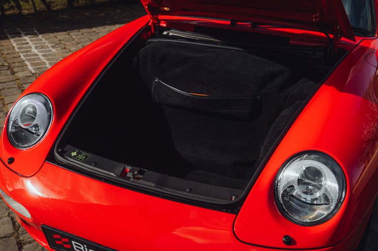 Porsche 993 Carrera 4S