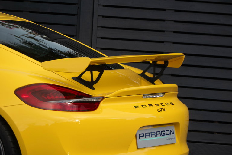 Porsche 981 Cayman GT4