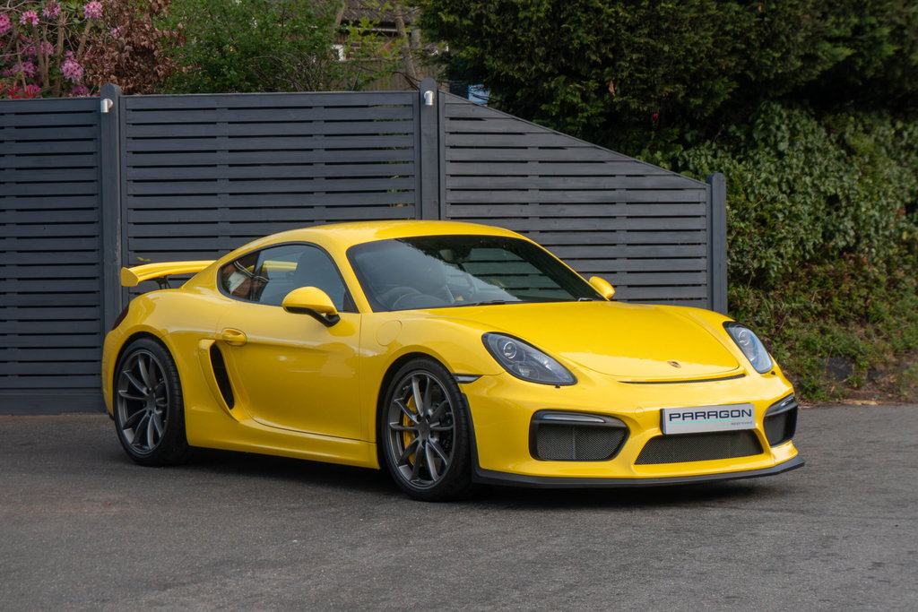 Porsche 981 Cayman GT4