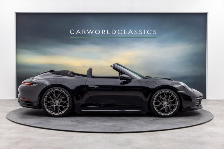 Porsche 992 Carrera 4S