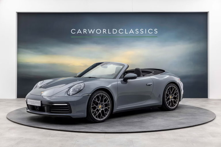 Porsche 992 Carrera