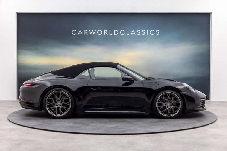 Porsche 992 Carrera 4S