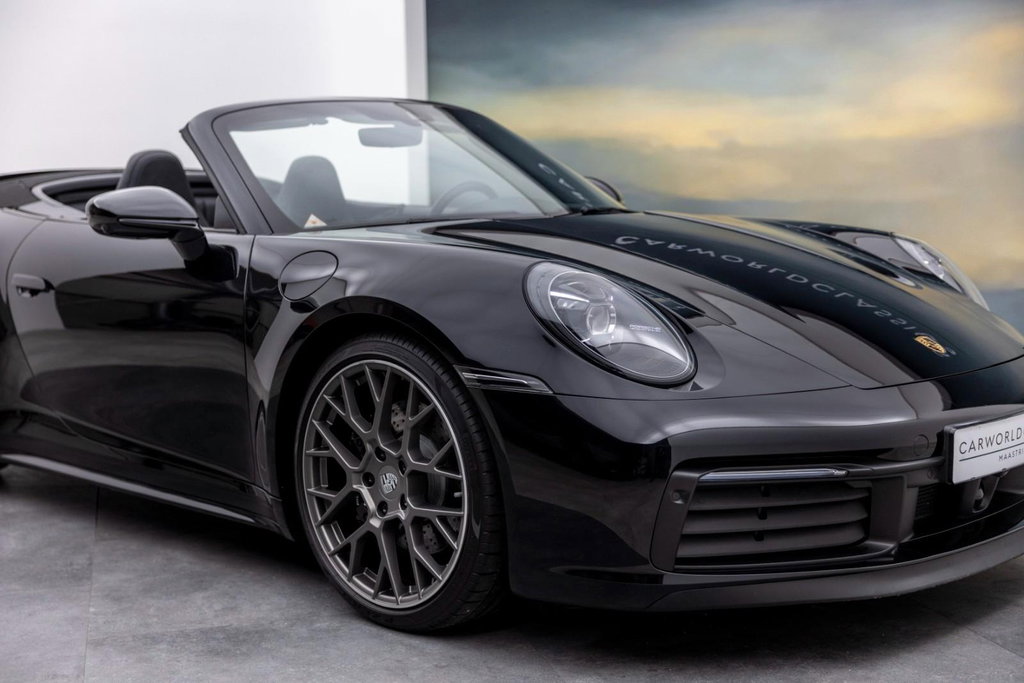 Porsche 992 Carrera 4S