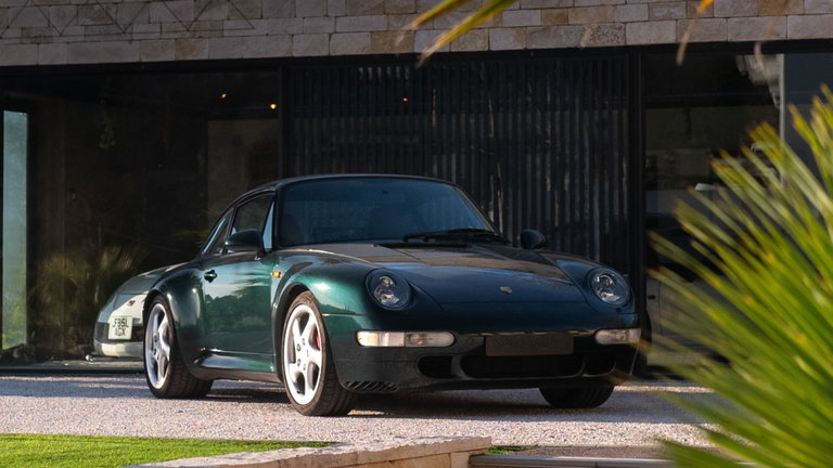 Porsche 993 Carrera 4S