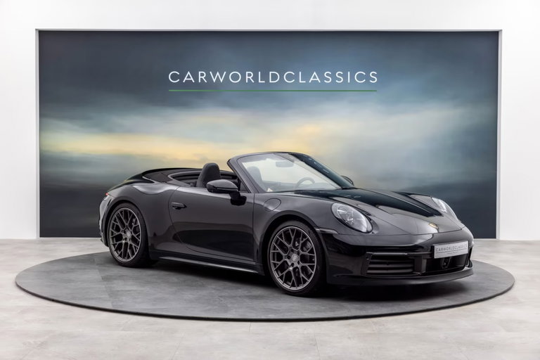 Porsche 992 Carrera 4S