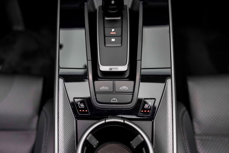 Porsche 992 Carrera