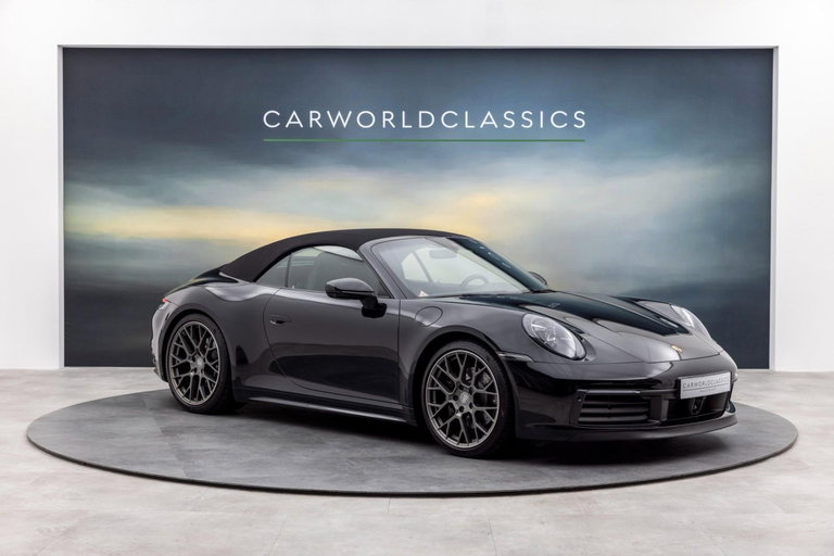 Porsche 992 Carrera 4S
