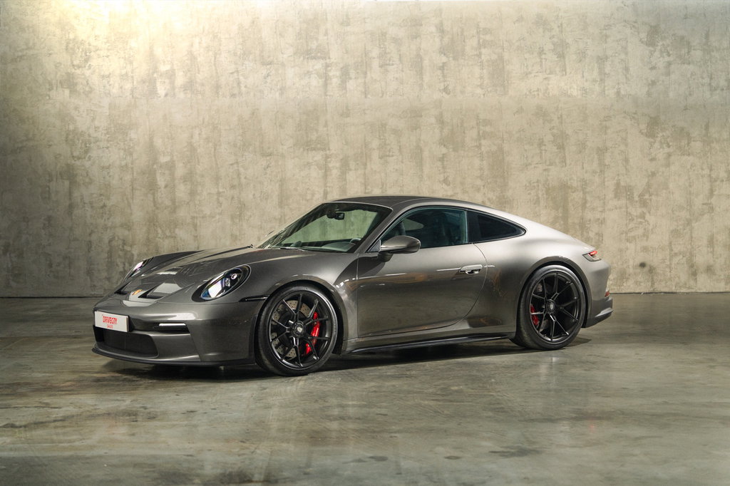 Porsche 992 GT3 Touring