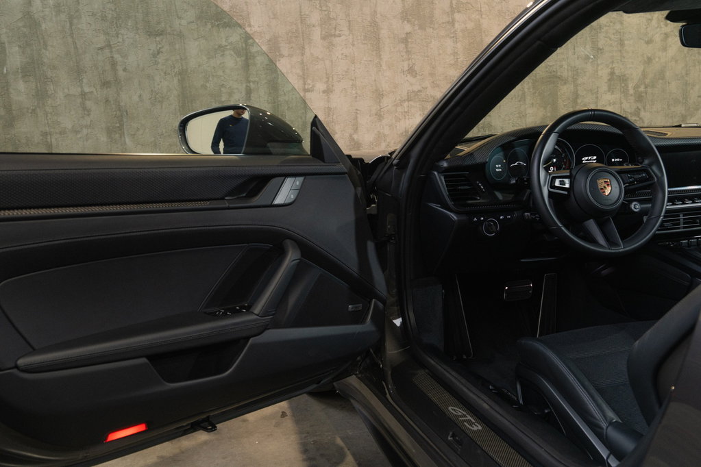 Porsche 992 GT3 Touring