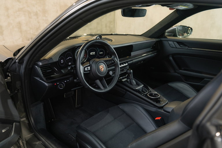 Porsche 992 GT3 Touring