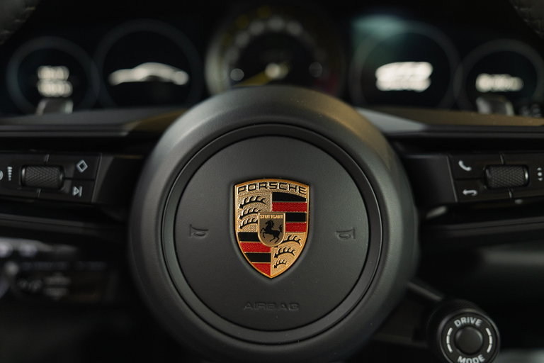Porsche 992 GT3 Touring