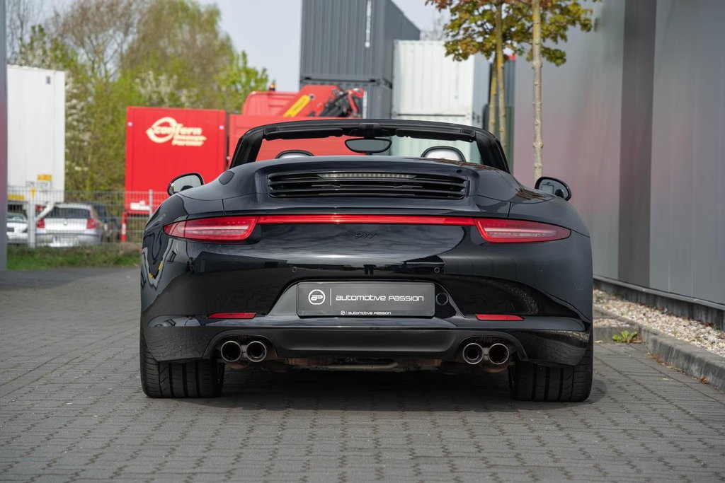 Porsche 991 Carrera 4S