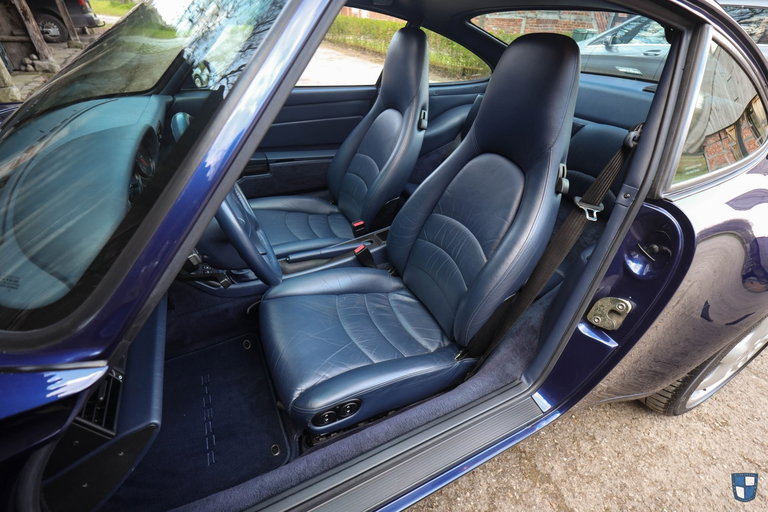 Porsche 993 Carrera 4