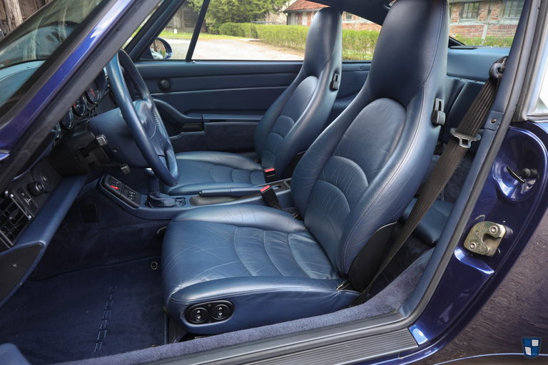 Porsche 993 Carrera 4