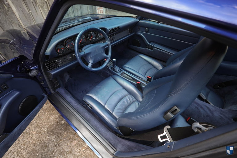 Porsche 993 Carrera 4