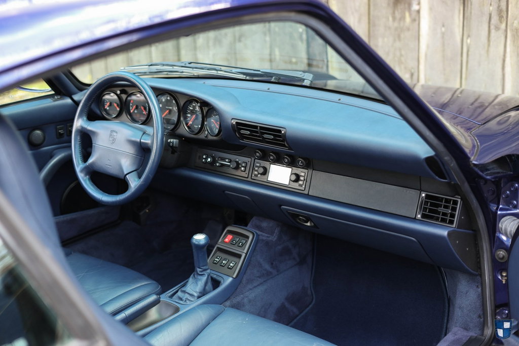 Porsche 993 Carrera 4