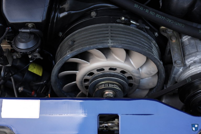 Porsche 993 Carrera 4