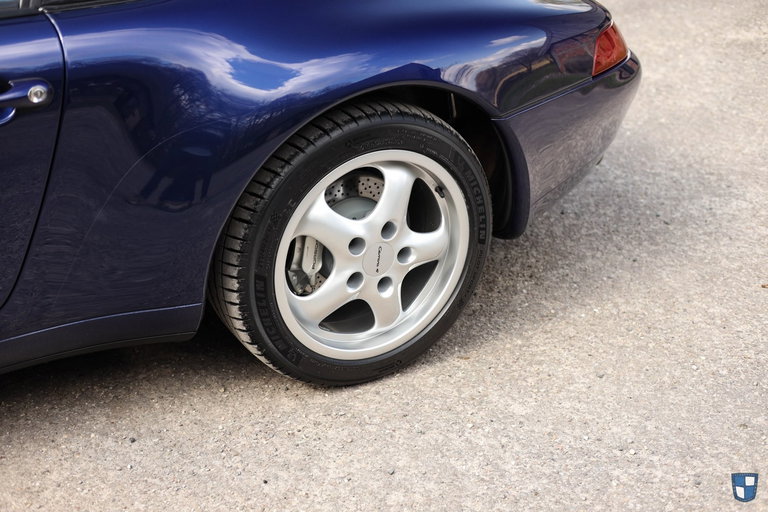 Porsche 993 Carrera 4