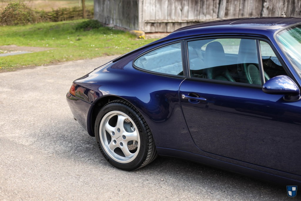 Porsche 993 Carrera 4