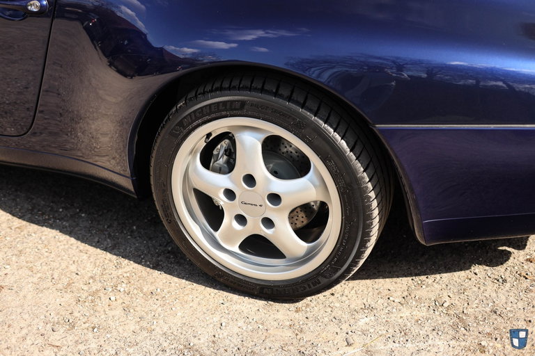 Porsche 993 Carrera 4