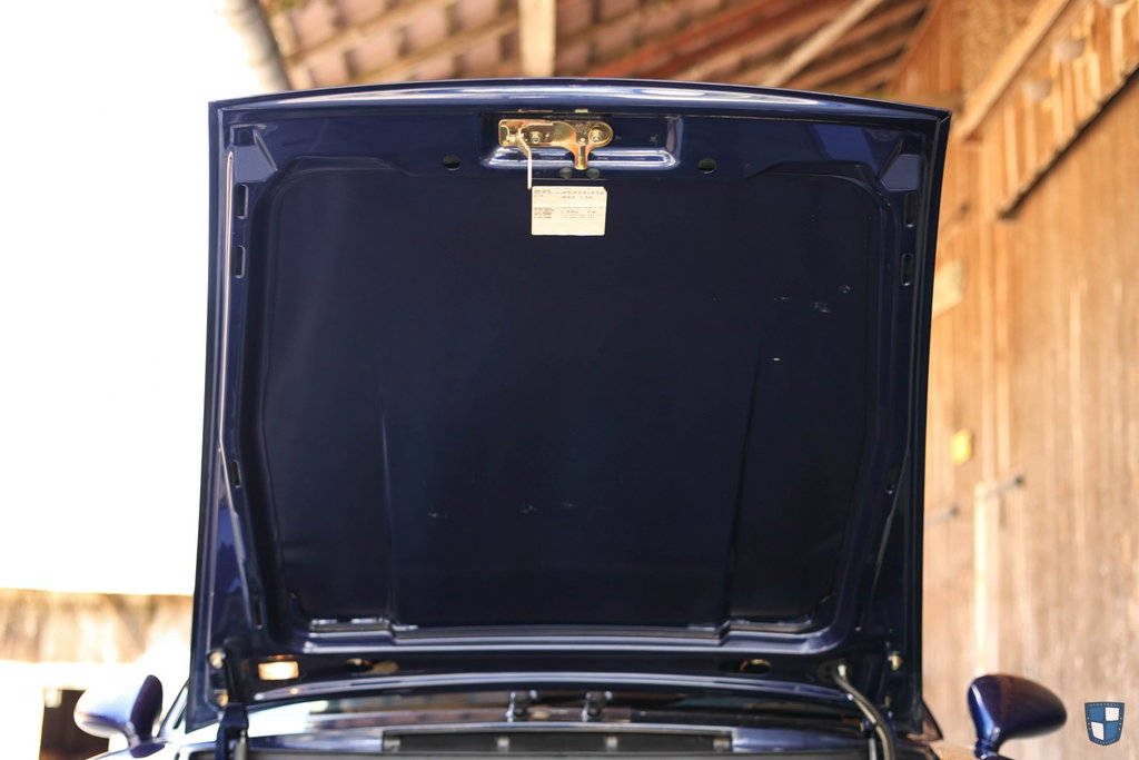 Porsche 993 Carrera 4