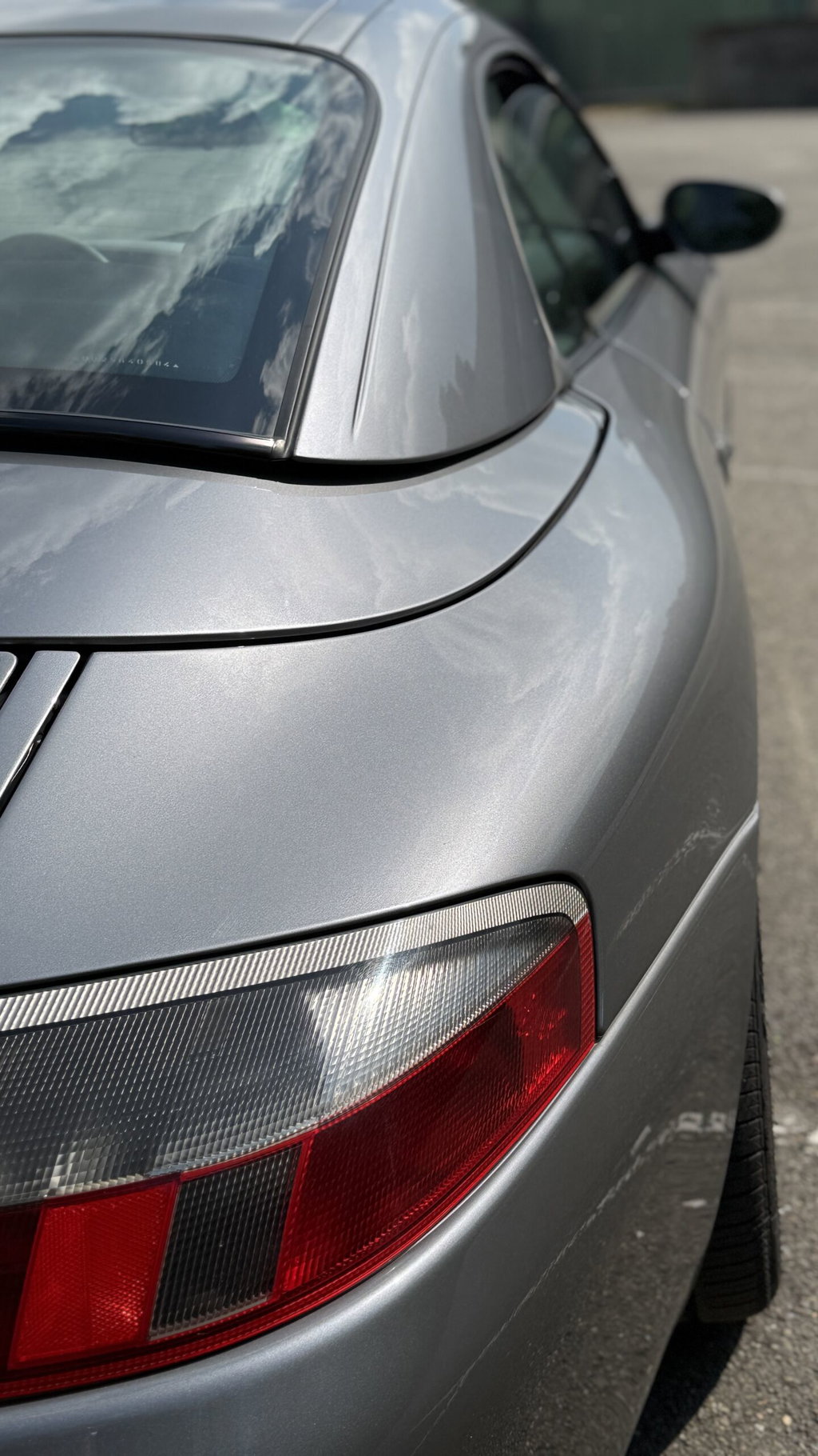 Porsche 996 Carrera 4