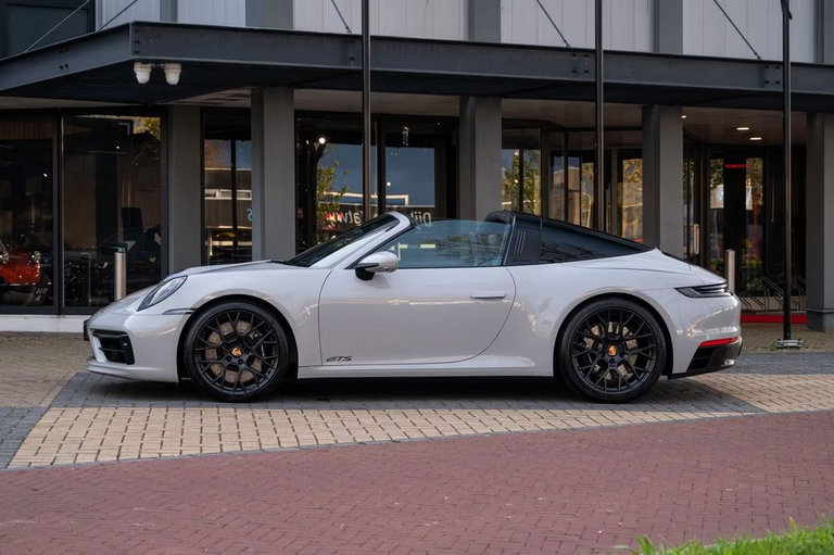 Porsche 992 Targa 4 GTS