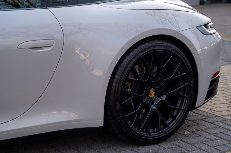 Porsche 992 Targa 4 GTS