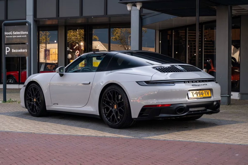 Porsche 992 Targa 4 GTS
