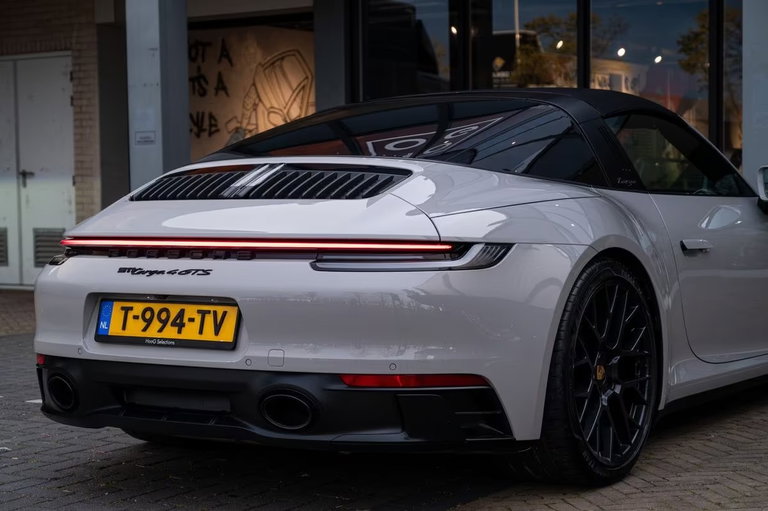 Porsche 992 Targa 4 GTS