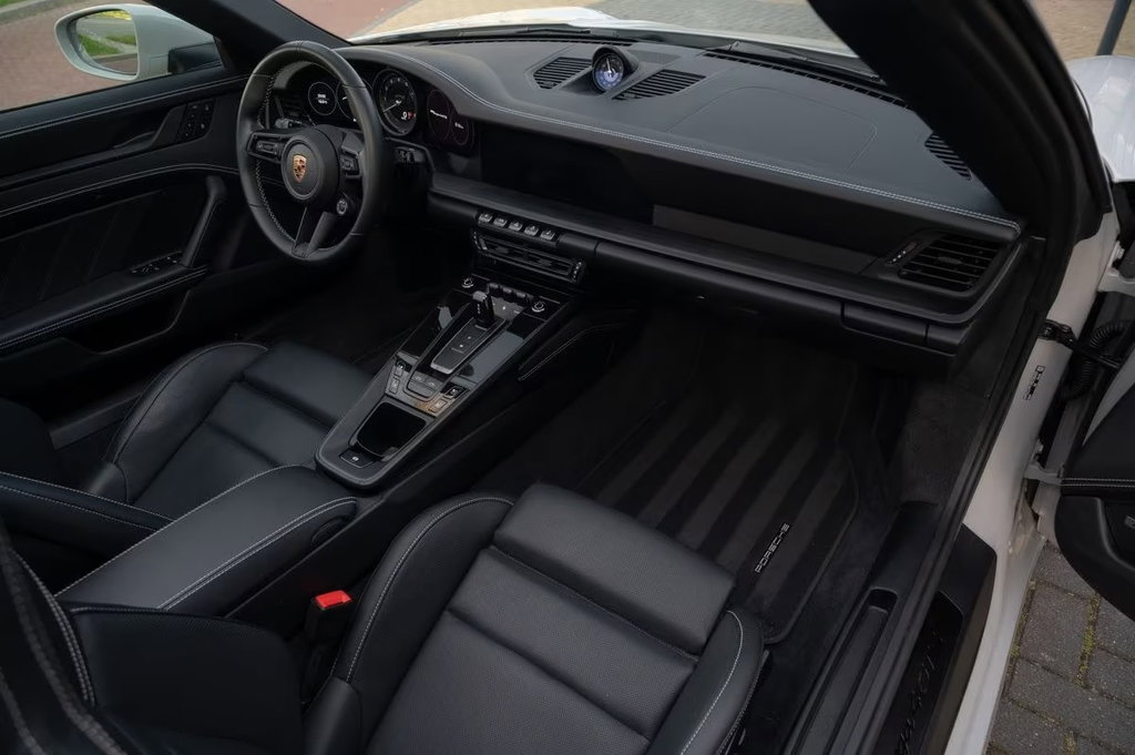 Porsche 992 Targa 4 GTS