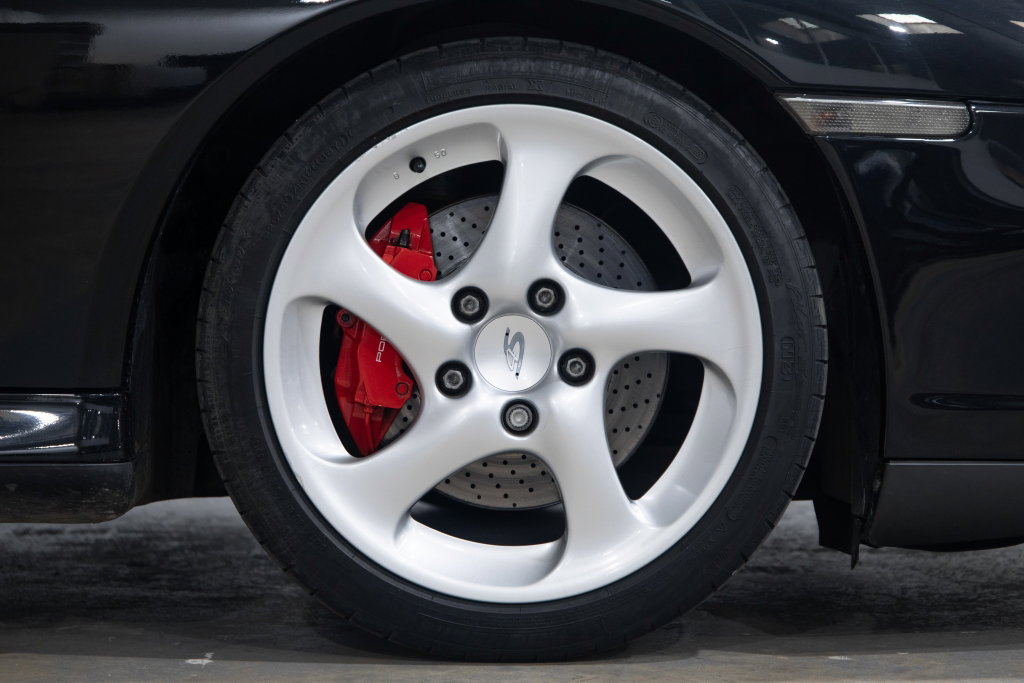 Porsche 996.2 Carrera 4S