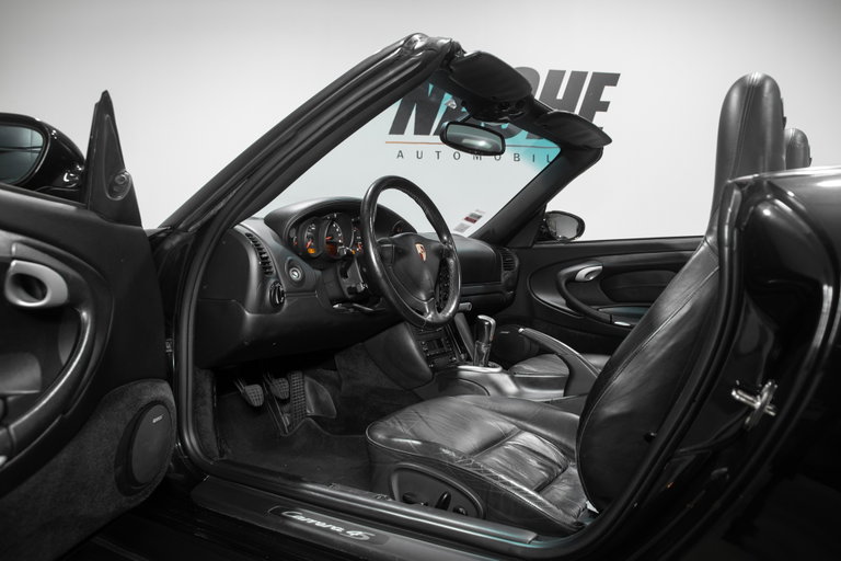 Porsche 996.2 Carrera 4S