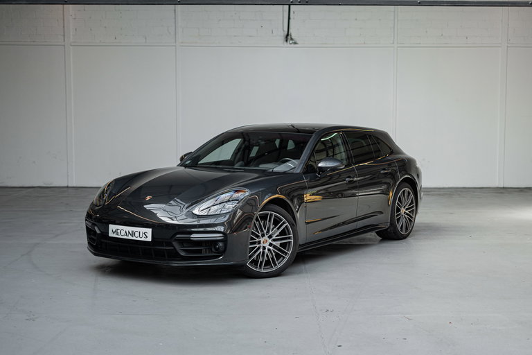 Porsche Panamera 4 E-Hybrid