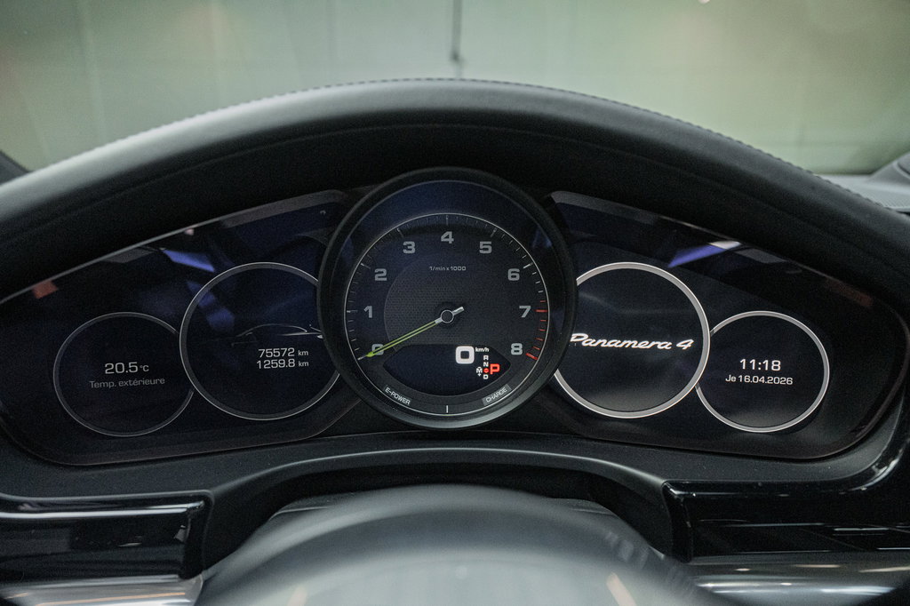 Porsche Panamera 4 E-Hybrid