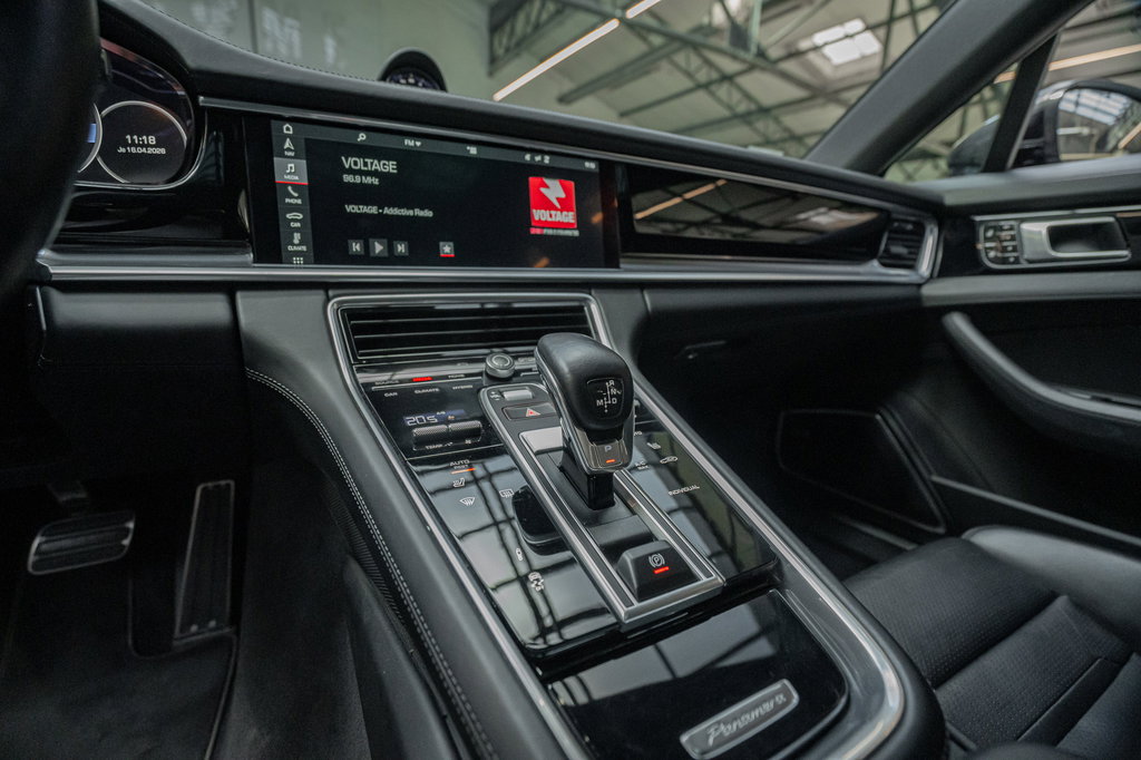 Porsche Panamera 4 E-Hybrid