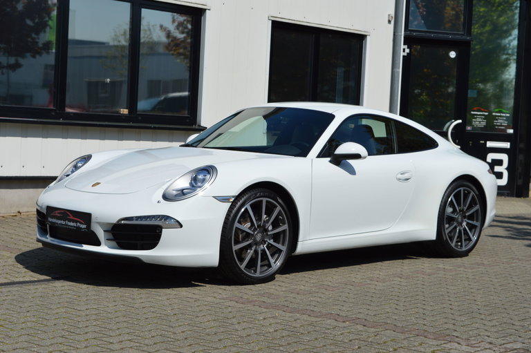 Porsche 991 Carrera